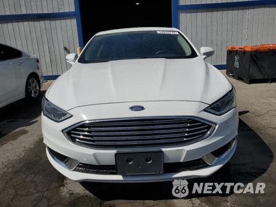 Piąte zdjęcie samochodu w środku: 2018 FORD FUSION SE HYBRID VIN:3FA6P0LU7JR171601 - miniatura
