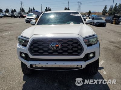 Piąte zdjęcie samochodu w środku: 2022 TOYOTA TACOMA DOUBLE CAB VIN:3TMAZ5CN6NM163982 - miniatura