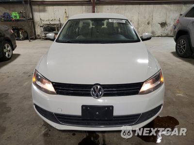 Piąte zdjęcie samochodu w środku: 2014 VOLKSWAGEN JETTA SE VIN:3VWD07AJ7EM239550 - miniatura
