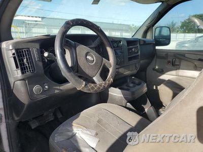 Zdjęcie 8 z 13 samochodu: 2010 CHEVROLET EXPRESS G2500 VIN:1GCZGFBA9A1143763 - miniatura
