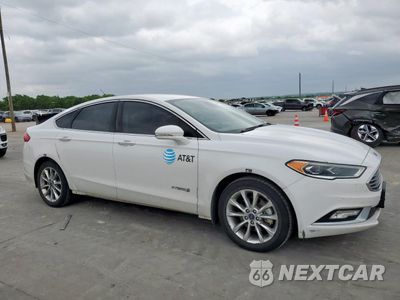Czwarte zdjęcie samochodu z boku: 2017 FORD FUSION SE HYBRID VIN:3FA6P0LU5HR408984 - miniatura