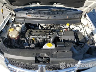 Zdjęcie 14 z 15 samochodu: 2018 DODGE JOURNEY SE VIN:3C4PDCAB1JT140955 - miniatura