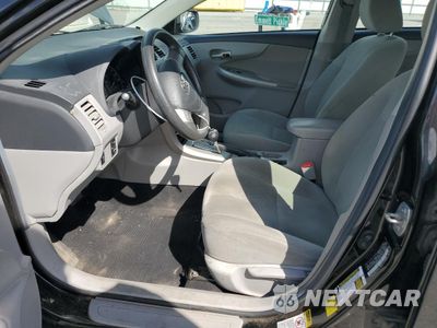 Zdjęcie 7 z 15 samochodu: 2013 TOYOTA COROLLA BASE VIN:2T1BU4EE1DC107417 - miniatura