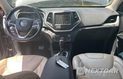 Zdjęcie 9 z 11 samochodu: 2017 JEEP CHEROKEE LIMITED VIN:1C4PJLDB0HW541535 - miniatura