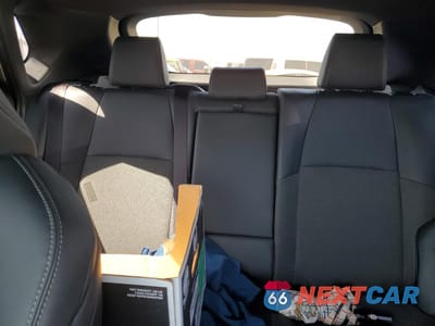 Zdjęcie 10 z 13 samochodu: 2024 TOYOTA BZ4X XLE VIN:JTMABACASRA056625 - miniatura