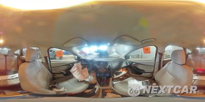 Zdjęcie 14 z 14 samochodu: 2017 FORD FOCUS SE VIN:1FADP3K2XHL268437 - miniatura