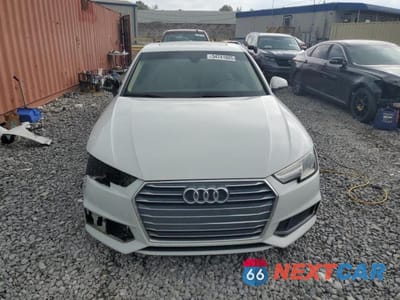 Piąte zdjęcie samochodu w środku: 2019 AUDI A4 PREMIUM VIN:WAUGMAF40KN003647 - miniatura