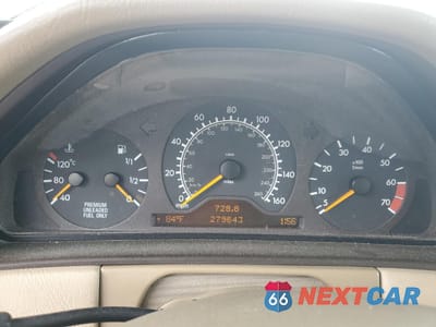 Zdjęcie 9 z 12 samochodu: 1998 MERCEDES-BENZ E 320 VIN:WDBJF65F8WA531354 - miniatura