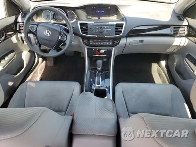Zdjęcie 8 z 14 samochodu: 2016 HONDA ACCORD LX VIN:1HGCR2F3XGA179203 - miniatura