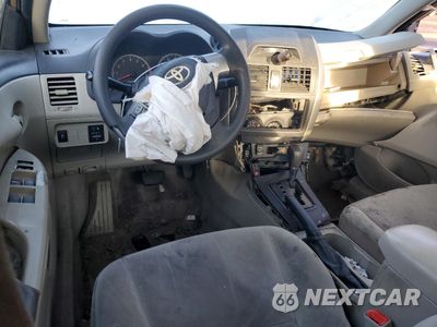 Zdjęcie 8 z 14 samochodu: 2012 TOYOTA COROLLA BASE VIN:2T1BU4EE5CC859684 - miniatura