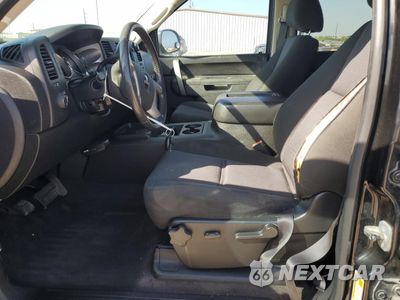 Zdjęcie 7 z 14 samochodu: 2010 GMC SIERRA C1500 SLE VIN:3GTRCVE01AG202282 - miniatura