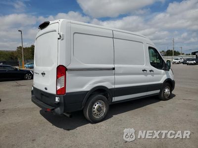 Trzecie zdjęcie samochodu z tyłu: 2020 FORD TRANSIT T-250 VIN:1FTBR2C85LKB42266 - miniatura