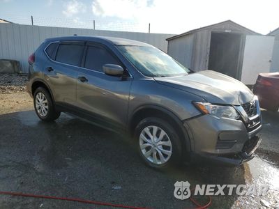 Czwarte zdjęcie samochodu z boku: 2020 NISSAN ROGUE S VIN:JN8AT2MV8LW131485 - miniatura