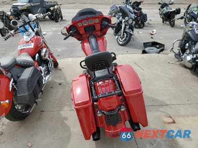 Czwarte zdjęcie samochodu z boku: 2022 HARLEY-DAVIDSON FLHXS VIN:1HD1KRP13NB644409 - miniatura
