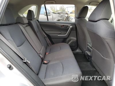 Zdjęcie 11 z 16 samochodu: 2019 TOYOTA RAV4 LE VIN:JTMK1RFV4KD031812 - miniatura