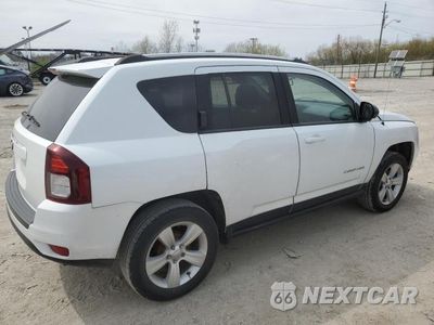 Trzecie zdjęcie samochodu z tyłu: 2015 JEEP COMPASS SPORT VIN:1C4NJCBB8FD110895 - miniatura