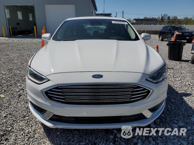 Piąte zdjęcie samochodu w środku: 2018 FORD FUSION SE HYBRID VIN:3FA6P0LU6JR172044 - miniatura