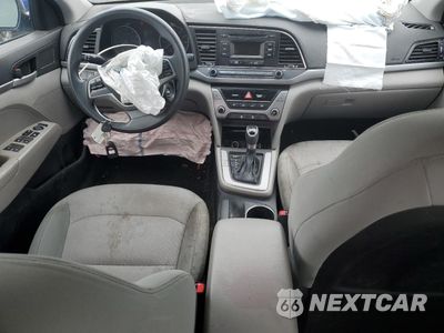 Zdjęcie 8 z 16 samochodu: 2017 HYUNDAI ELANTRA SE VIN:5NPD74LF1HH080251 - miniatura