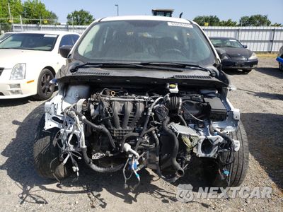 Piąte zdjęcie samochodu w środku: 2019 FORD ESCAPE S VIN:1FMCU0F76KUA63696 - miniatura