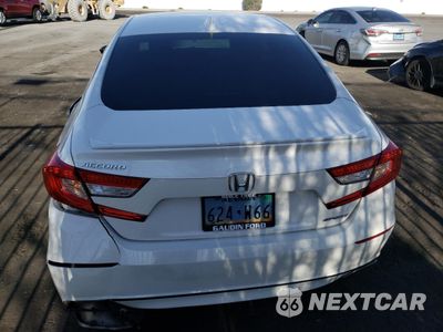 Zdjęcie 6 z 12 samochodu: 2018 HONDA ACCORD SPORT VIN:1HGCV1F32JA154020 - miniatura