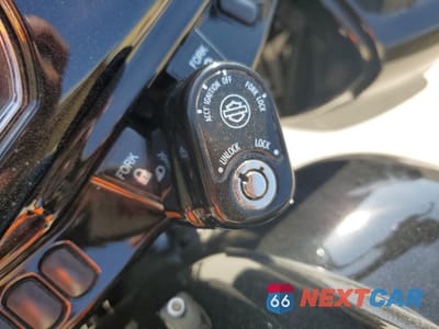 Zdjęcie 8 z 10 samochodu: 2019 HARLEY-DAVIDSON FLTRXS VIN:1HD1KTP17KB644423 - miniatura