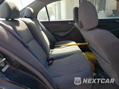 Zdjęcie 10 z 12 samochodu: 2005 HONDA CIVIC LX VIN:2HGES16525H527017 - miniatura