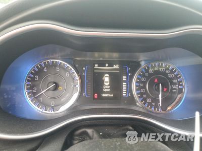 Zdjęcie 9 z 12 samochodu: 2015 CHRYSLER 200 LIMITED VIN:1C3CCCAB4FN662685 - miniatura