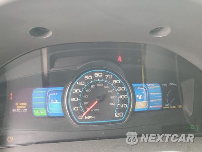 Zdjęcie 9 z 14 samochodu: 2010 FORD FUSION HYBRID VIN:3FADP0L32AR133840 - miniatura