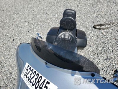 Piąte zdjęcie samochodu w środku: 2004 HARLEY-DAVIDSON FLHRSI VIN:1HD1FYW304Y724179 - miniatura