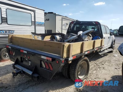 Trzecie zdjęcie samochodu z tyłu: 2019 FORD F550 SUPER DUTY VIN:1FD0W5HT7KEE14629 - miniatura