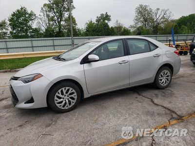 2018 TOYOTA COROLLA L 5YFBURHE8JP793394 - główne zdjęcie licytacji z USA - miniatura