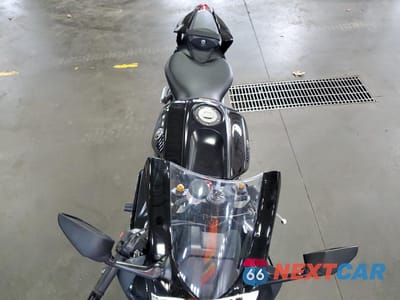 Piąte zdjęcie samochodu w środku: 2022 YAMAHA YZFR7 VIN:JYARM38E5NA001977 - miniatura