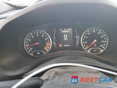 Zdjęcie 9 z 13 samochodu: 2018 JEEP RENEGADE LATITUDE VIN:ZACCJBBB0JPJ53202 - miniatura