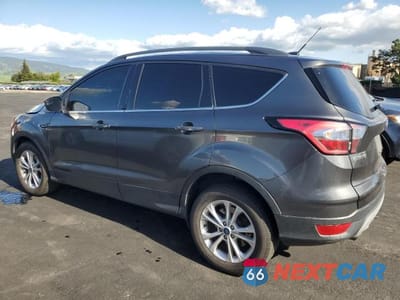Drugie zdjęcie samochodu z przodu: 2018 FORD ESCAPE SE VIN:1FMCU0GD1JUC36933 - miniatura