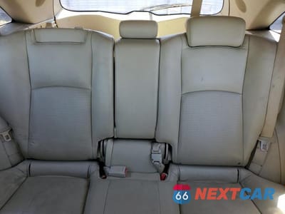 Zdjęcie 10 z 13 samochodu: 2006 INFINITI FX35 VIN:JNRAS08W06X204157 - miniatura