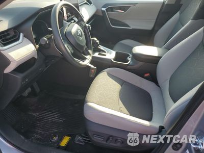 Zdjęcie 7 z 16 samochodu: 2025 TOYOTA RAV4 XLE VIN:2T3W1RFV8SC318589 - miniatura