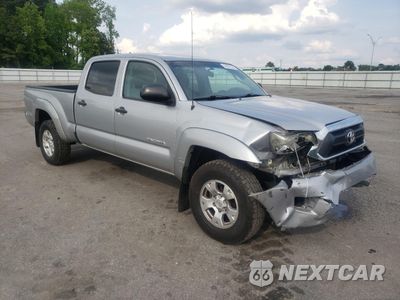 Czwarte zdjęcie samochodu z boku: 2014 TOYOTA TACOMA DOUBLE CAB LONG BED VIN:5TFMU4FN4EX020556 - miniatura