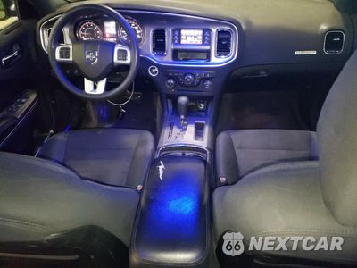 Zdjęcie 8 z 14 samochodu: 2011 DODGE CHARGER VIN:2B3CL3CG8BH532630 - miniatura