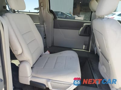 Zdjęcie 12 z 15 samochodu: 2009 DODGE GRAND CARAVAN SXT VIN:2D8HN54129R630935 - miniatura