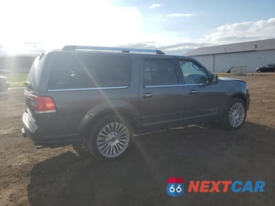 Trzecie zdjęcie samochodu z tyłu: 2015 LINCOLN NAVIGATOR L VIN:5LMJJ3JT4FEJ12137 - miniatura
