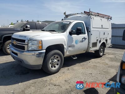 2012 CHEVROLET SILVERADO K3500 1GB3KZCG3CF208433 - główne zdjęcie licytacji z USA - miniatura