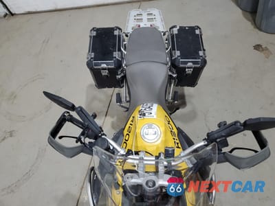 Piąte zdjęcie samochodu w środku: 2010 BMW R1200 GS ADVENTURE VIN:WB1048009AZX65026 - miniatura
