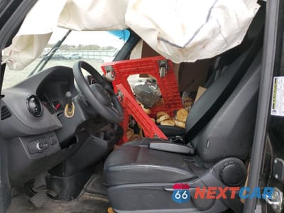 Zdjęcie 7 z 14 samochodu: 2024 MERCEDES-BENZ SPRINTER 2500 VIN:W1Y4NCHY4RT179276 - miniatura