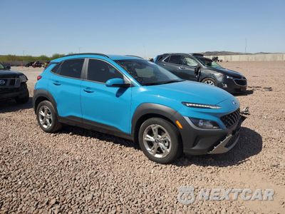 Czwarte zdjęcie samochodu z boku: 2022 HYUNDAI KONA SEL VIN:KM8K62AB8NU901745 - miniatura
