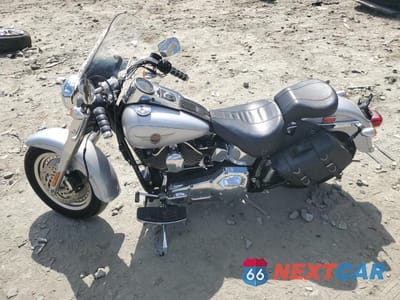 Trzecie zdjęcie samochodu z tyłu: 2002 HARLEY-DAVIDSON FLSTFI VIN:1HD1BXB142Y079379 - miniatura