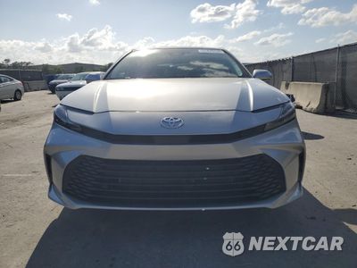 Piąte zdjęcie samochodu w środku: 2025 TOYOTA CAMRY XSE VIN:4T1DAACK3SU055793 - miniatura