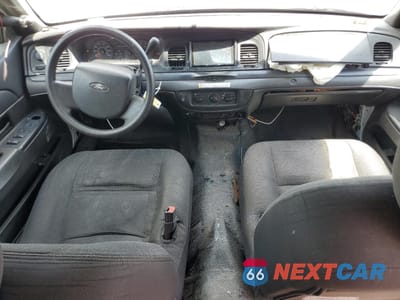 Zdjęcie 8 z 14 samochodu: 2009 FORD CROWN VICTORIA POLICE INTERCEPTOR VIN:2FAHP71V79X116544 - miniatura