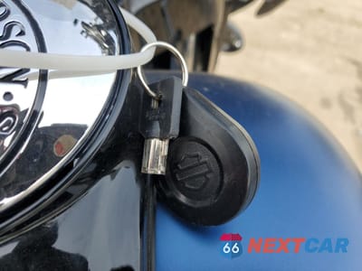 Zdjęcie 8 z 9 samochodu: 2018 HARLEY-DAVIDSON FLHXS 115TH ANNIVERSARY STREET GLIDE SPECIAL VIN:1HD1KYC14JB632070 - miniatura