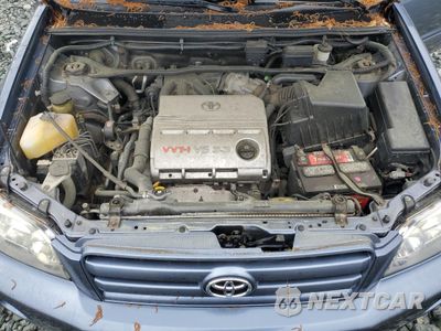Zdjęcie 12 z 13 samochodu: 2004 TOYOTA HIGHLANDER VIN:JTEEP21A040012221 - miniatura