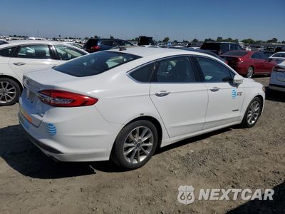 Trzecie zdjęcie samochodu z tyłu: 2017 FORD FUSION SE HYBRID VIN:3FA6P0LU4HR409155 - miniatura